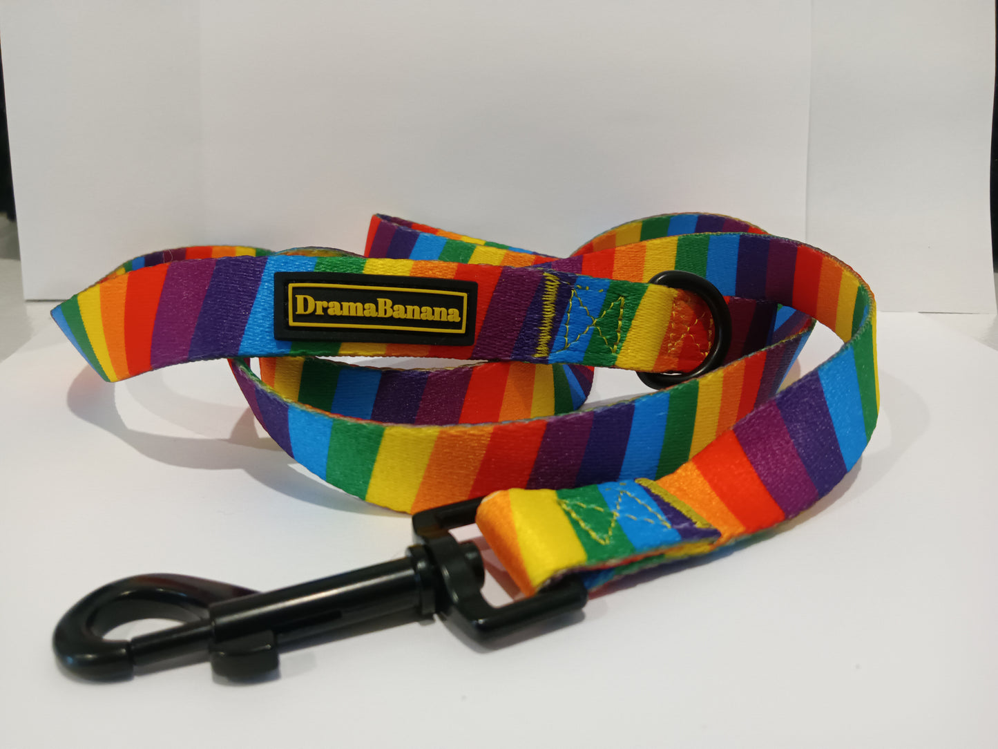 Dramabanana 6 foot Rainbow Leash /Laisse Rainbow de 6 pieds